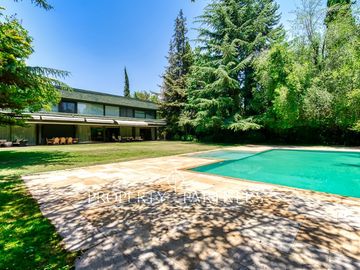 Espectacular casa en San Damian