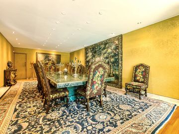 Espectacular casa en San Damian