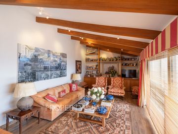 Casa en primera línea frente al mar cerca de Chiringuito Zapallar