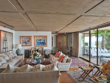 Casa en primera línea frente al mar cerca de Chiringuito Zapallar