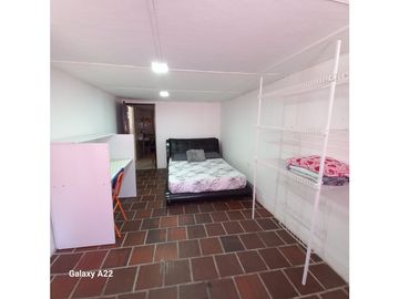 HERMOSA Y AMPLIA CASA EN ARRIENDO Barrio San JOSE