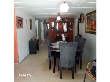 HERMOSA Y AMPLIA CASA EN ARRIENDO Barrio San JOSE
