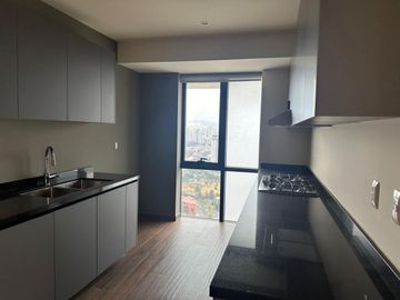 INTERLOMAS DEPARTAMENTO EN VENTA EN BELLISIMO DESARROLLO