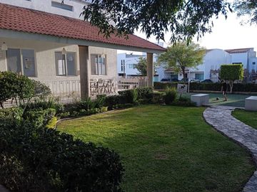 Se Vende Casa en Milenio III, Coto Club Alborada, Alberca, Seguridad 24.7