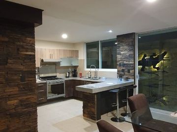Se Vende Casa en Milenio III, Coto Club Alborada, Alberca, Seguridad 24.7