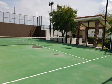 Se Vende Casa en Milenio III, Coto Club Alborada, Alberca, Seguridad 24.7