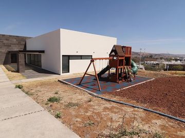 Casa en venta en Morelia, Fracc. Loma Alta en Tres Marías