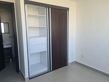 DEPARTAMENTO EN VENTA EN LA PORTALES