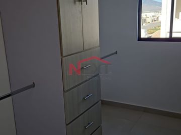 casa en venta en Privanzas de Mirasierra