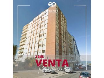 VENTA 3 amb muy soleado al frente - Playa Grande