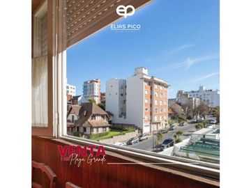 VENTA 3 amb muy soleado al frente - Playa Grande