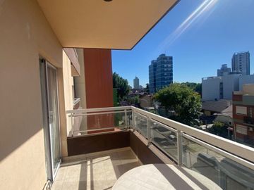 Departamento en venta en Remedios de Escalada Oeste