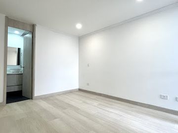 VENTA de APARTAMENTO en SABANETA