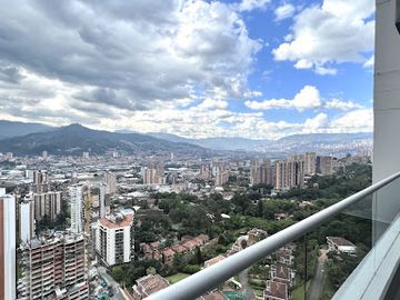 VENTA de APARTAMENTO en SABANETA