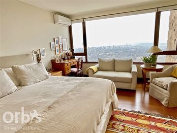 Departamento en Venta en Espectacular departamento en Vitacura con insuperable vista