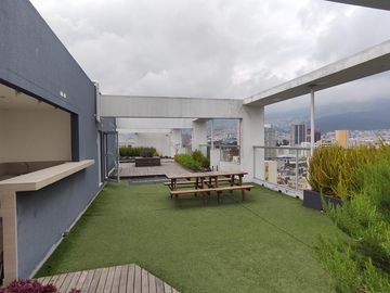 Departamento Moderno con linda vista de 2 Habitaciones cerca a la U Católica - Quito