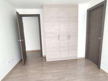 Departamento Moderno con linda vista de 2 Habitaciones cerca a la U Católica - Quito