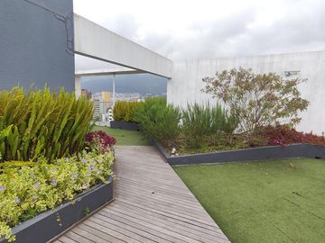 Departamento Moderno con linda vista de 2 Habitaciones cerca a la U Católica - Quito