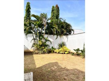 VENTA DE CASA EN LA CASTELLANA DE MONTERA