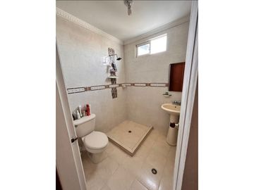 VENTA DE CASA EN LA CASTELLANA DE MONTERA