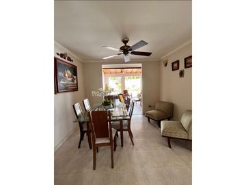 VENTA DE CASA EN LA CASTELLANA DE MONTERA