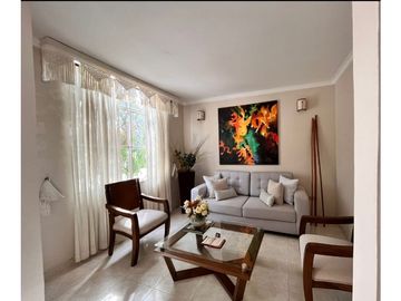 VENTA DE CASA EN LA CASTELLANA DE MONTERA