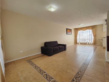 VENDO CASA EN BELLAVISTA DE CARRETAS 3 HAB + SOTANO AN