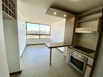 Departamento en Venta en Avenida Manuel Antonio Matta / Carmen