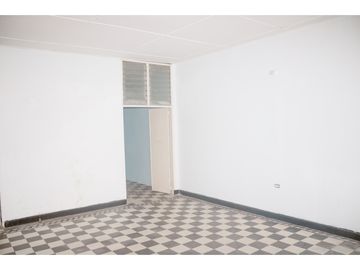Casa sector Comercial en Centro histórico de Santa Marta.