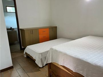 VENTA DE CABAÑA EN UNIDAD COMPLETA EN SANTA FE DE ANTIOQUIA