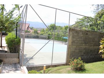 VENTA DE CABAÑA EN UNIDAD COMPLETA EN SANTA FE DE ANTIOQUIA