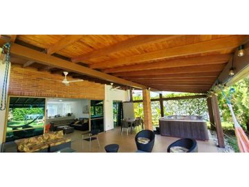 VENTA DE CABAÑA EN UNIDAD COMPLETA EN SANTA FE DE ANTIOQUIA