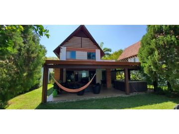 VENTA DE CABAÑA EN UNIDAD COMPLETA EN SANTA FE DE ANTIOQUIA