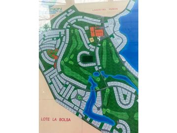 SE VENDE CASA RECIÉN REMODELADA CONDOMINIO EL PEÑÓN GIRARDOT