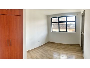 VENDO CASA SOBRE CRA 9 CENTRO (SECTOR COMERCIAL)
