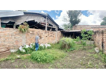 VENDO CASA SOBRE CRA 9 CENTRO (SECTOR COMERCIAL)