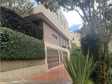 Casa para venta y arriendo de 402 metros Cerros de Suba