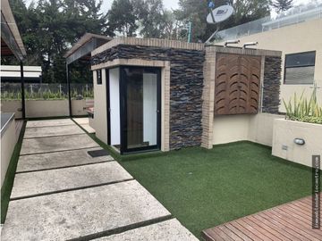 Casa para venta y arriendo de 402 metros Cerros de Suba