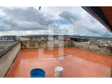 VENDO CASA BIFAMILIAR EN VILLA DEL NORTE
