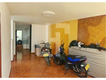VENDO CASA BIFAMILIAR EN VILLA DEL NORTE