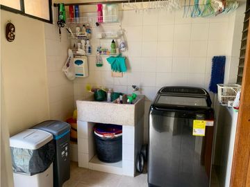 CASA EN CONJUNTO CERRADO RODADERO RESERVADO