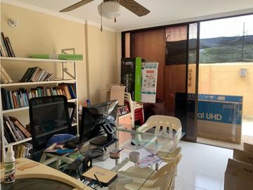 CASA EN CONJUNTO CERRADO RODADERO RESERVADO