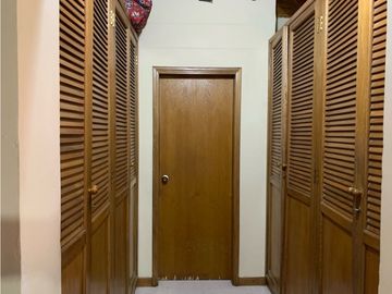 CASA EN CONJUNTO CERRADO RODADERO RESERVADO