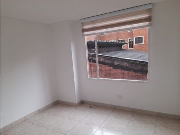 SE VENDE APARTAMENTO EN VICTORIA NORTE