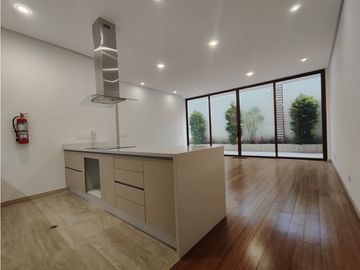 DEPARTAMENTO EN VENTA 2 HAB EN JARDINES DEL BATAN AN