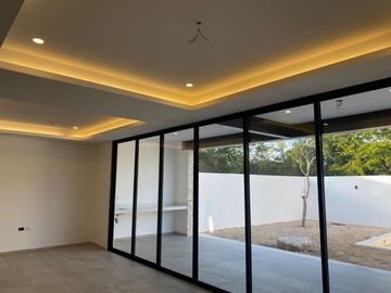 Residencia en venta! privada con amenidades al norte de la ciudad! Conkal!