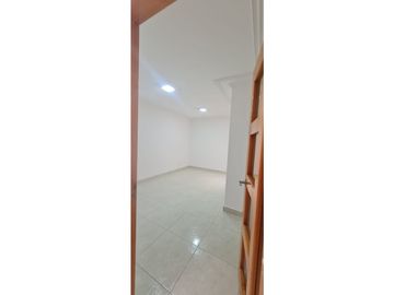 VENTA DE CASA DE TRES PISOS UNIFAMILIAR EN EL CANEY ID 701