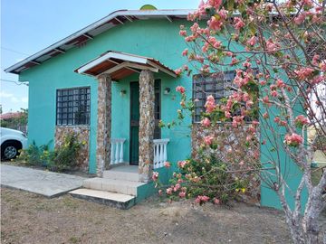 VENTA DE CASA EN ANTON - EL JUAGUITO CON MAS DE 500 MTS