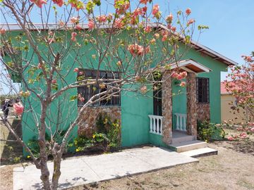 VENTA DE CASA EN ANTON - EL JUAGUITO CON MAS DE 500 MTS