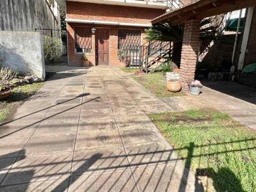 Casa PH en venta en Ituzaingo Norte